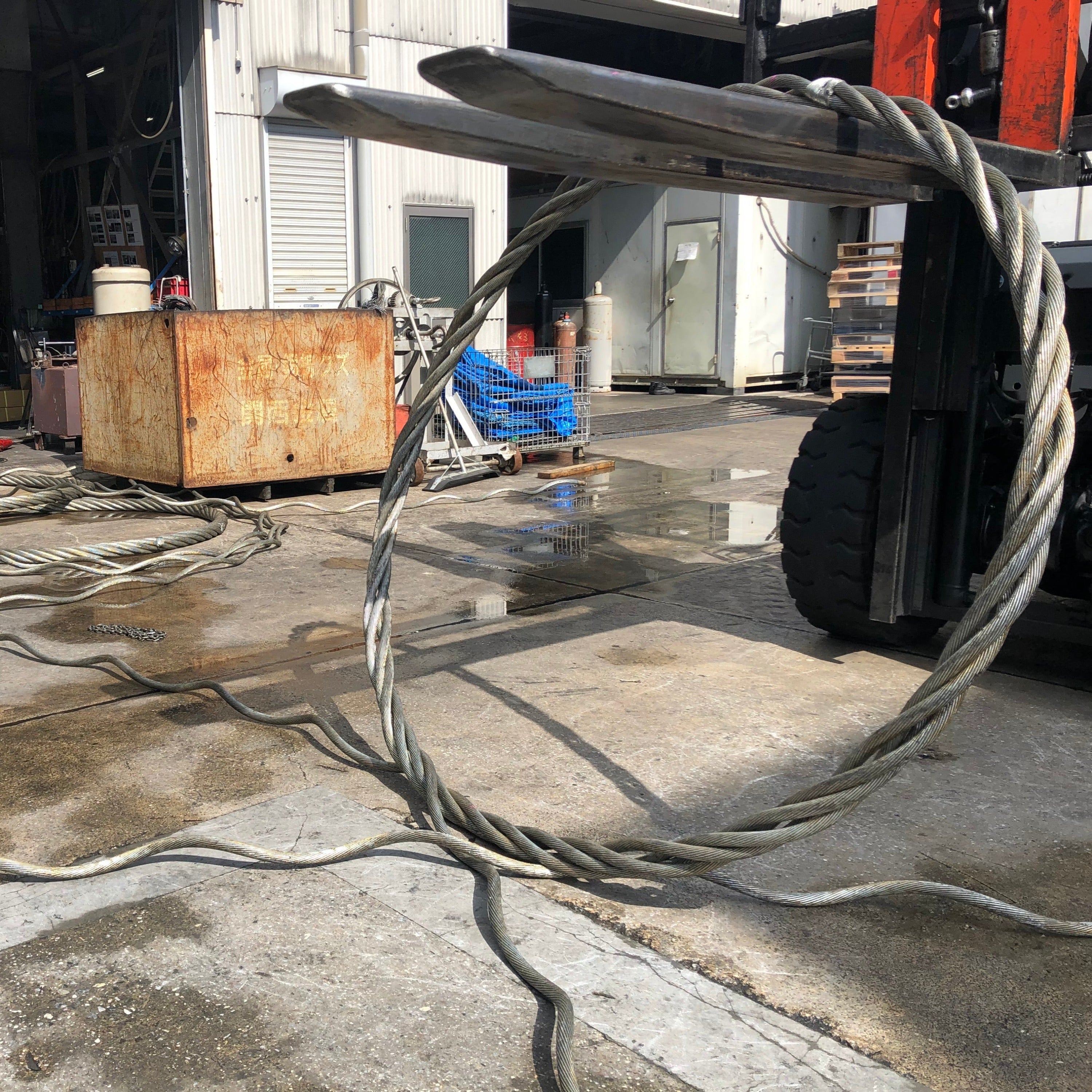 グロメット加工– 日伸産業 株式会社
